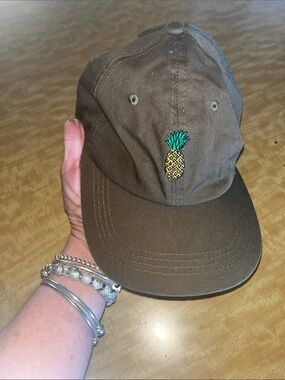 City Hunter Green Pineapple-Embroidered Cotton Baseball Cap